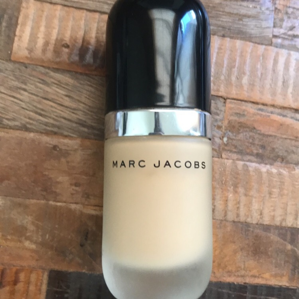 Marc Jacobs re(Marc)able foundation